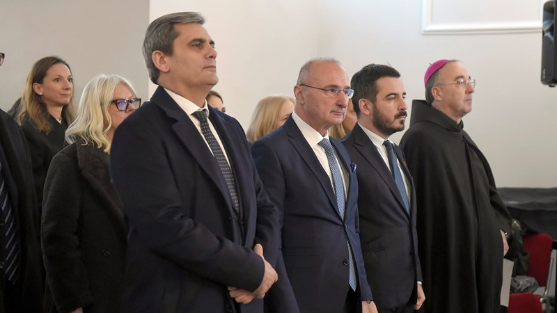 Grlić Radman u Crnoj Gori: Pitanje otete imovine Hrvatima je pitanje vladavine prava